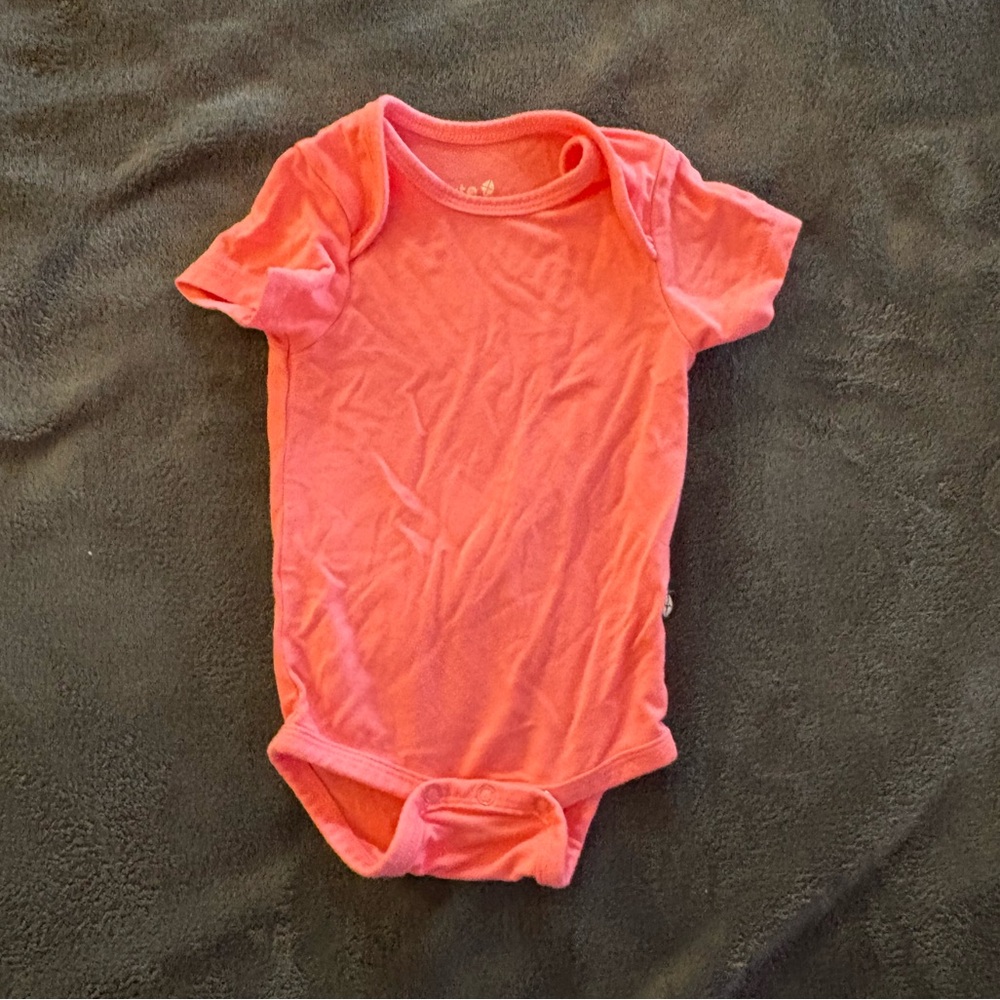 Kyte BABY Coral Bodysuit